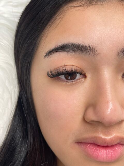 Close up of wispy Nova silk lash extensions