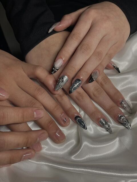 Chrome and charm Gel X set